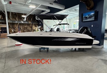 2026 Bayliner E18 Black/White Boat